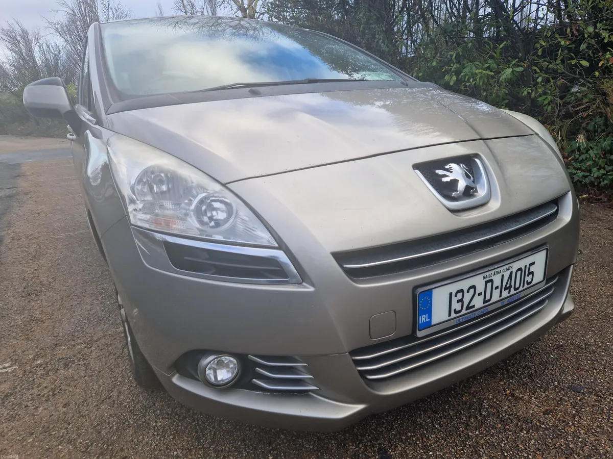 Peugeot 5008,7 SEATS ,VERY LOW KMS, NCT , DELIVERY - Image 1