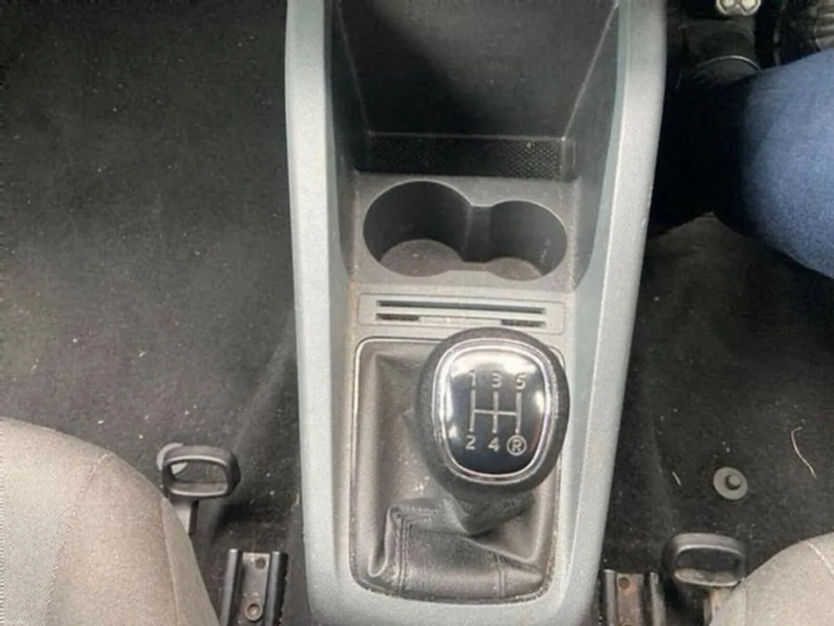Skoda Fabia 1.0 Active Hatchback Petrol Manual (60 - Image 6