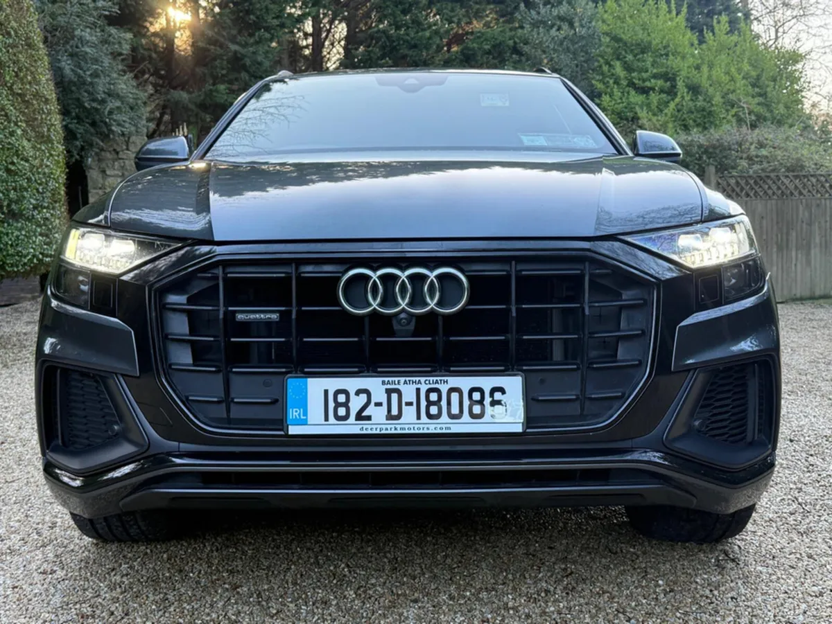 Audi Q8 3.0 TDI 286HP QUATTRO S LINE BLACK EDITION - Image 3