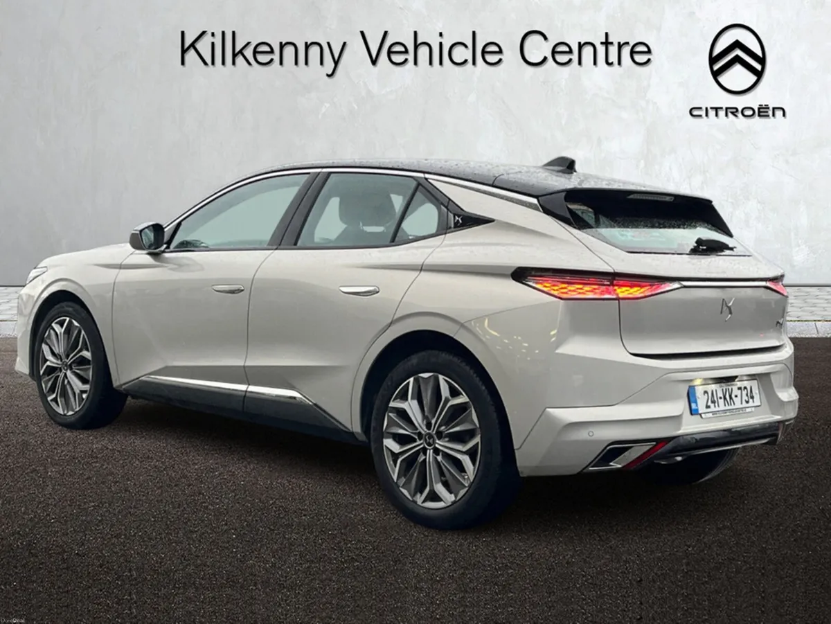 DS Automobiles DS 4 TROCADERO 1.5 130 AUTO 5DR - Image 2