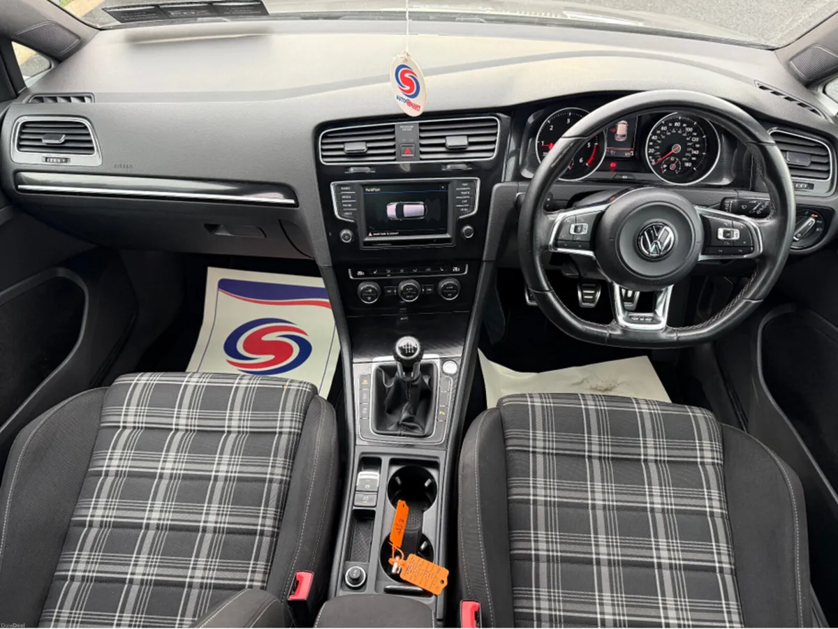Volkswagen Golf HIGH SPEC - GTD GOLF - 181BHP - Image 4