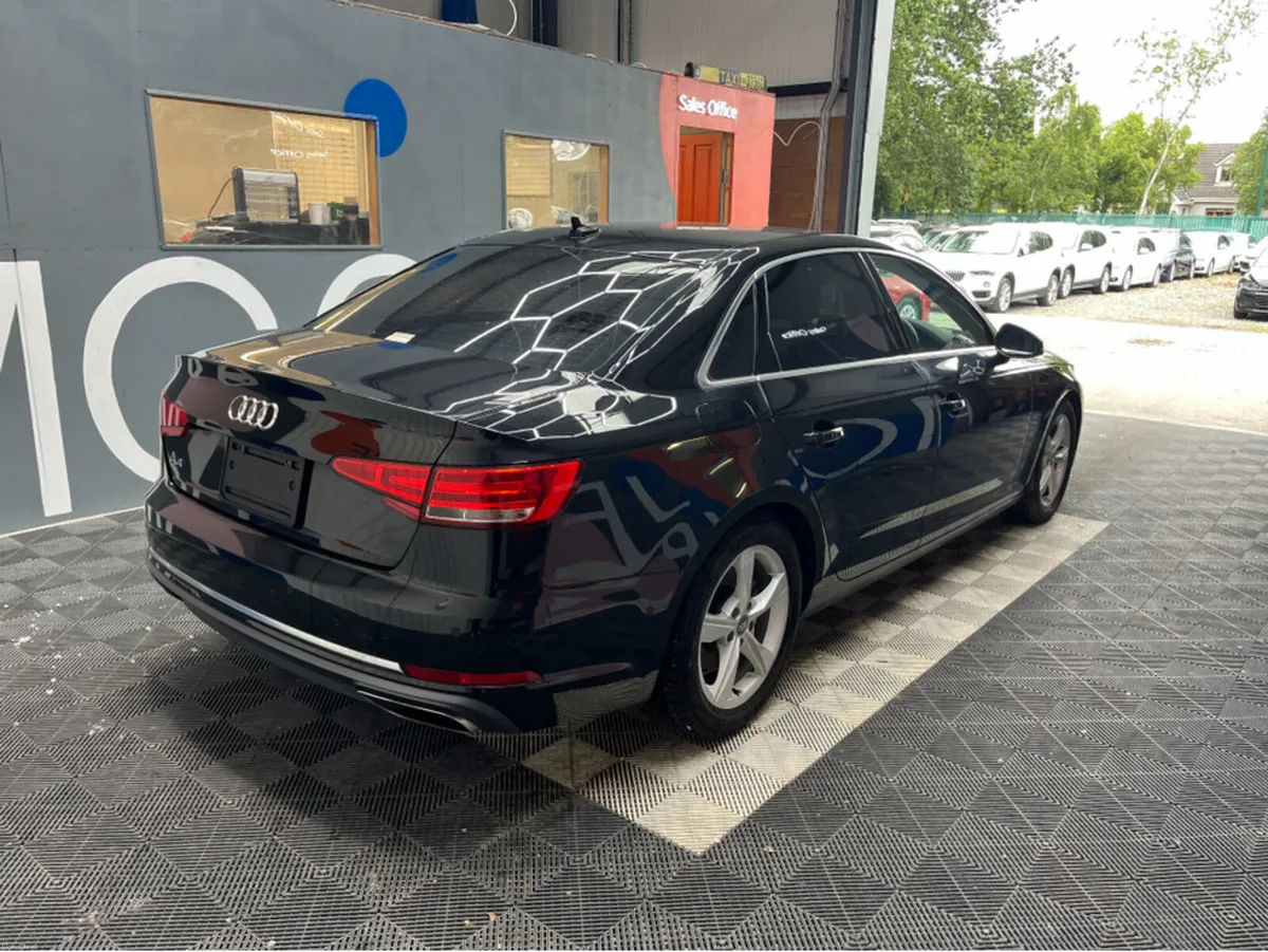 Audi A4 2019 AUDI A4 AUTOMATIC 35TFSI SPORT / 1.4 - Image 6