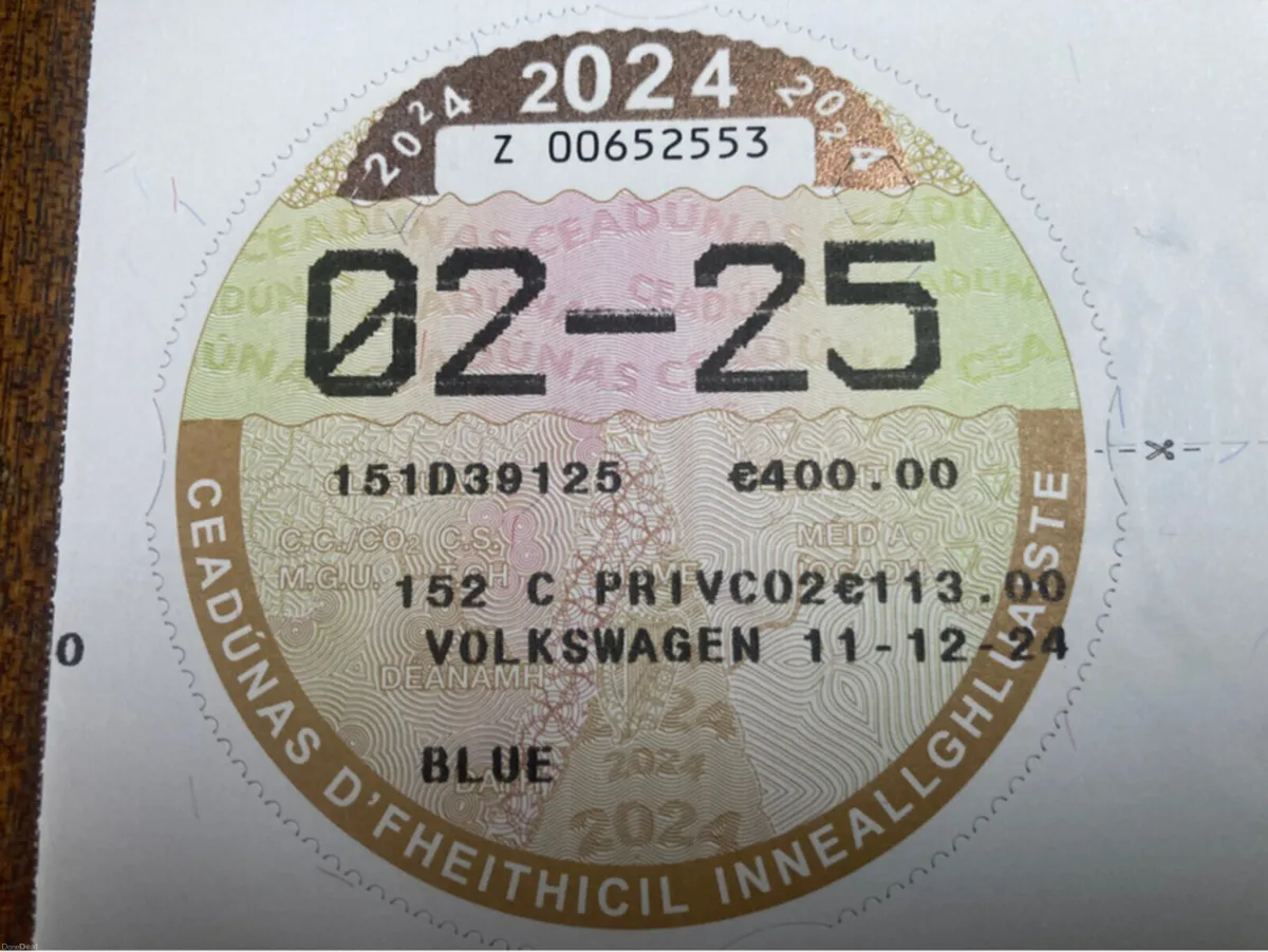 Volkswagen Caddy Maxi Life 7 seater Diesel Automat - Image 2