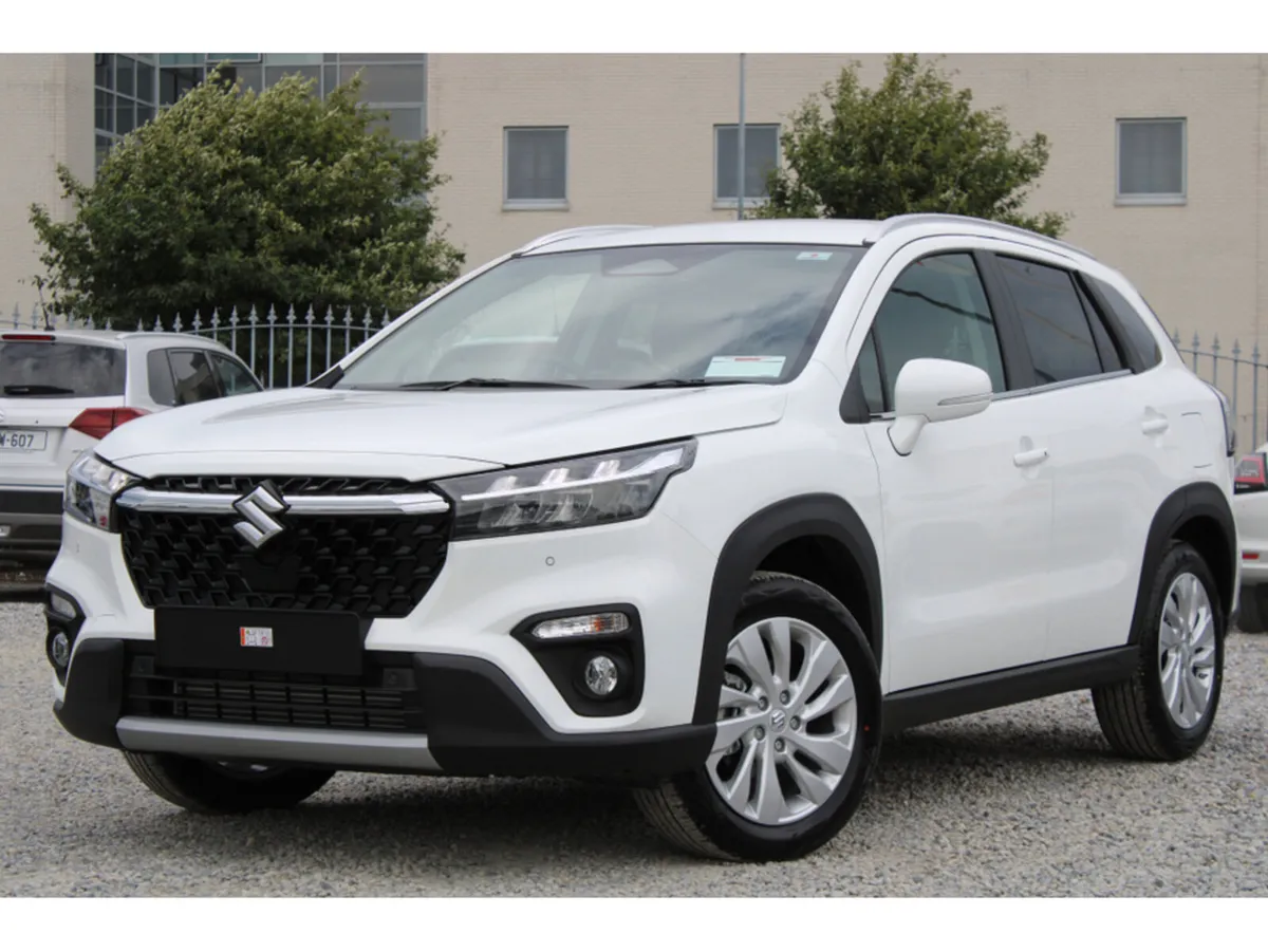 Suzuki SX4 S-Cross 1.4 Hybrid Motion *0% Finance a - Image 2