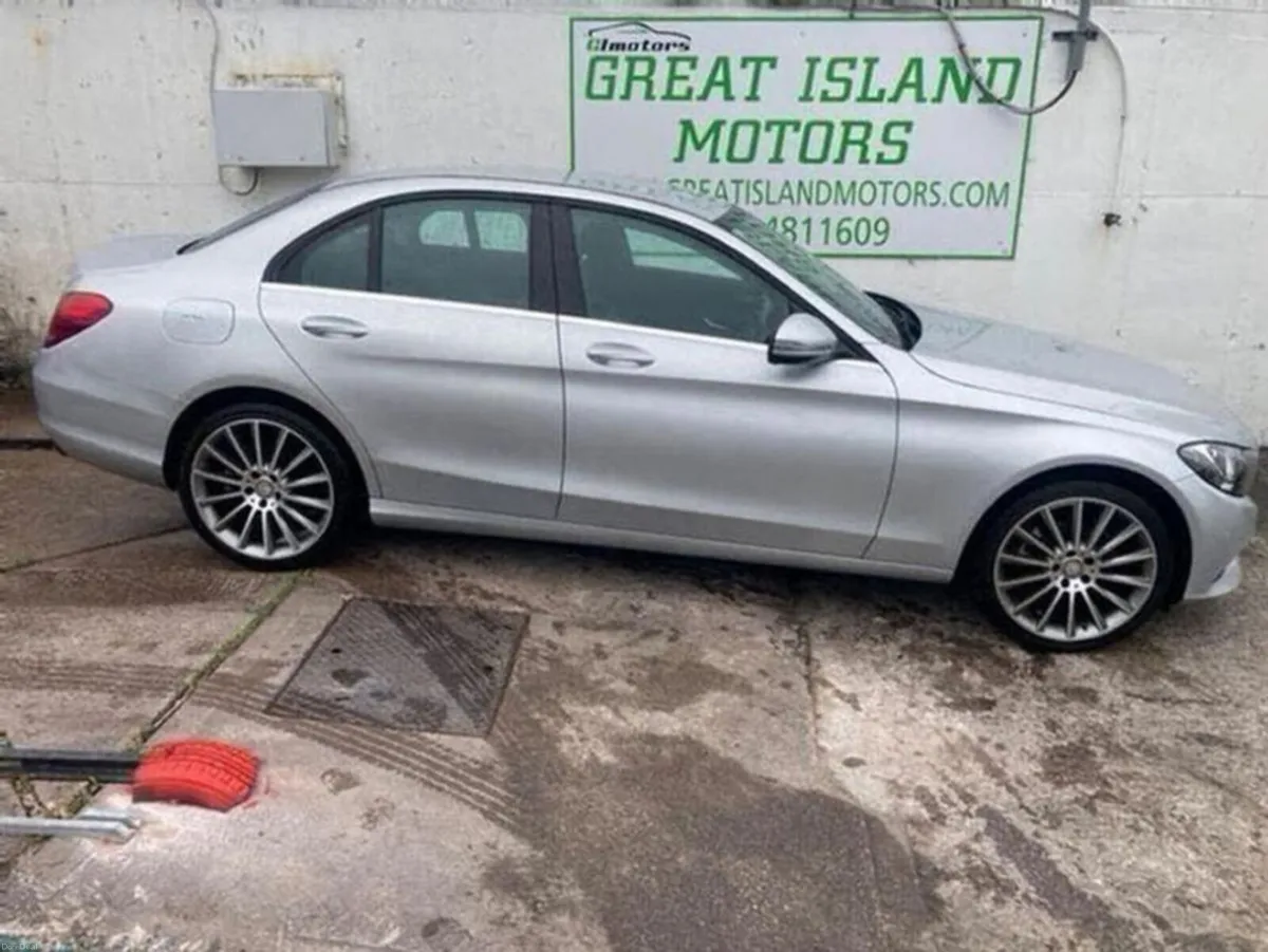 Mercedes-Benz C-Class 2.0 Exclusive Saloon Petrol - Image 6