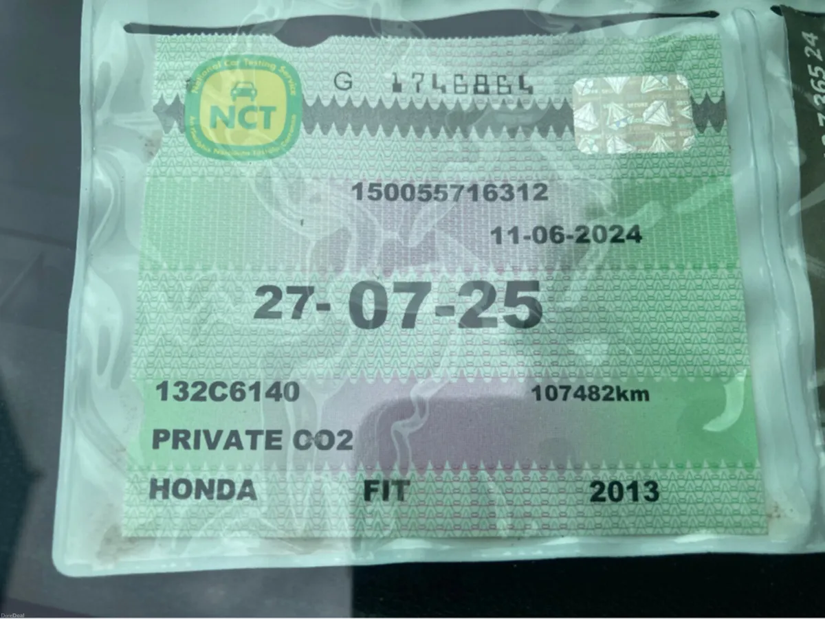 Honda Shuttle 1.3i HYBRID PETROL AUTOMATIC - Image 3