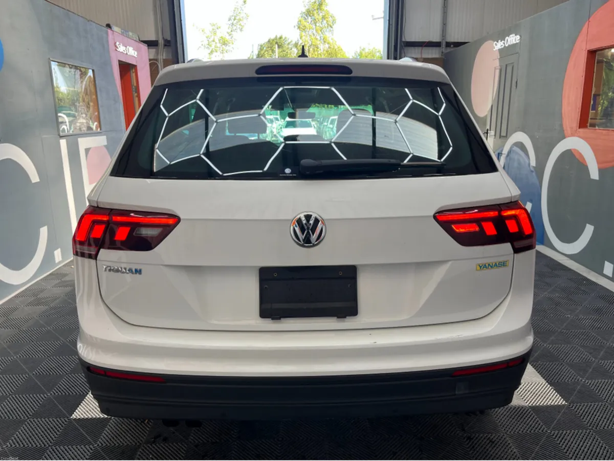 Volkswagen Tiguan €27950 TIGUAN AUTOMATIC ONLY 34K - Image 5