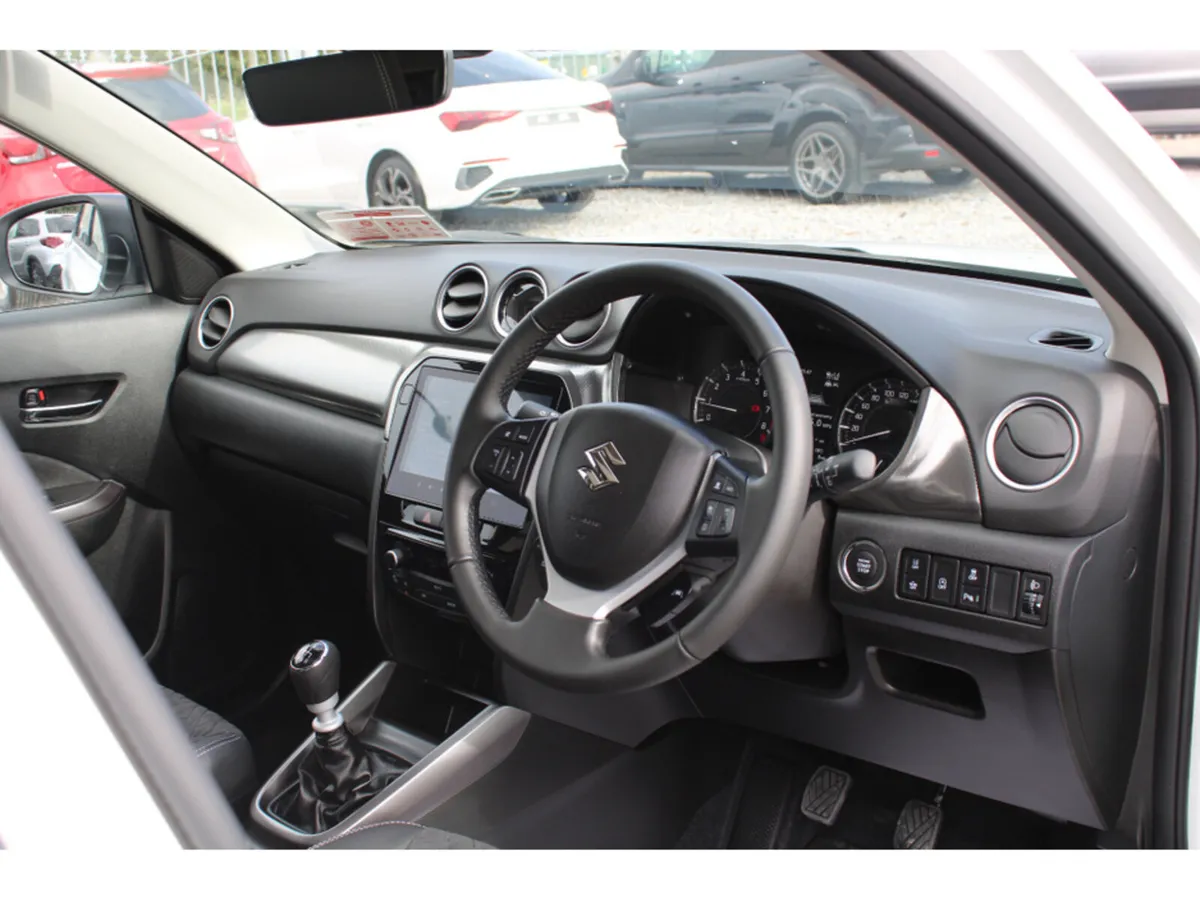 Suzuki Vitara 1.4 Ultra Hybrid *10 Year Warranty a - Image 2