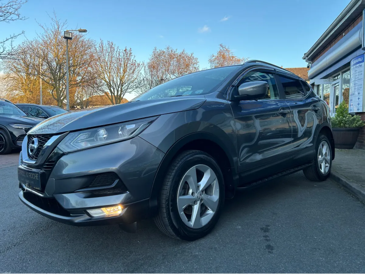 Nissan Qashqai 1.5 D- High-Spec. Lovely SUV + Top - Image 4