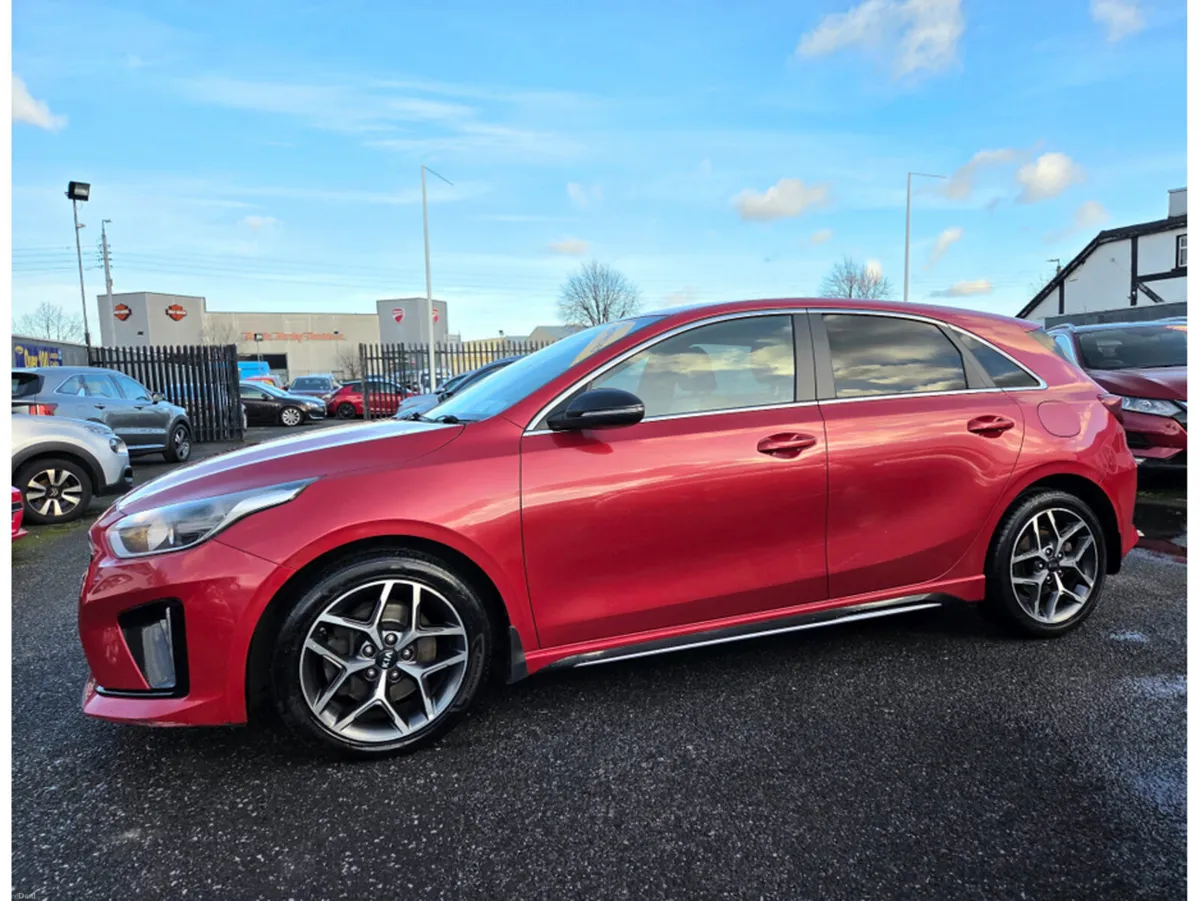 Kia Ceed 1.6 GT LINE 5DR - Image 4