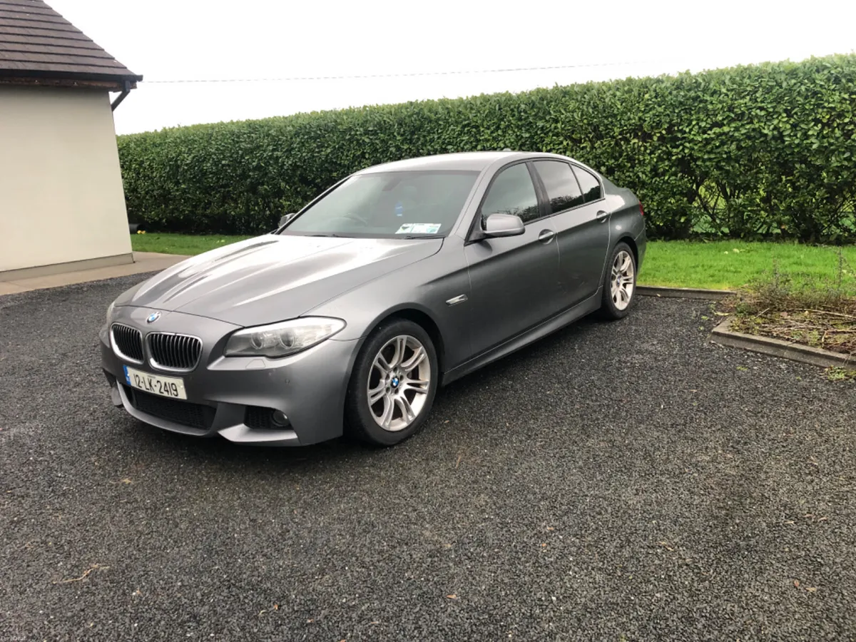 BMW 5-Series 2012 - Image 4