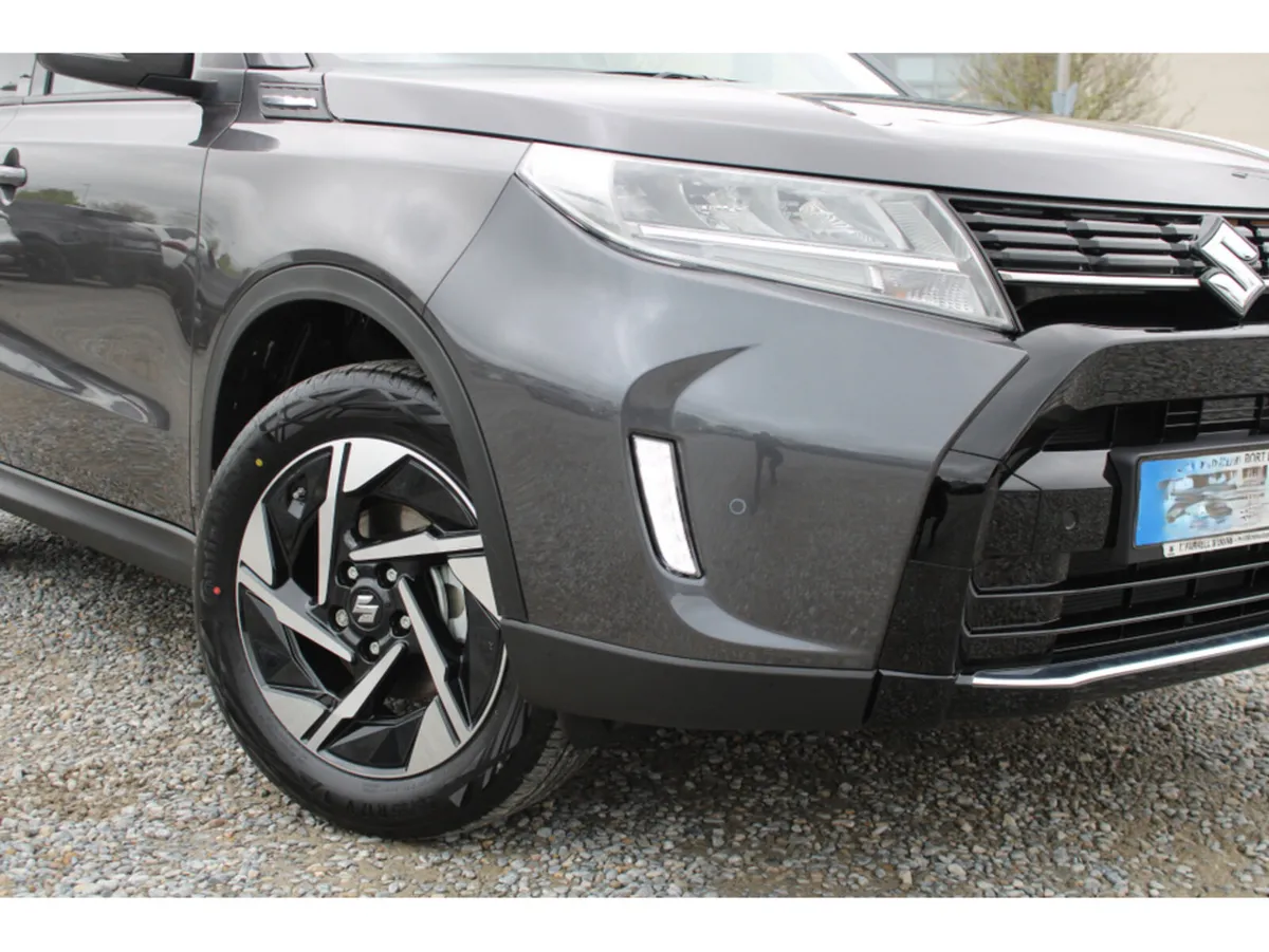 Suzuki Vitara 1.5 Hybrid Ultra 4wd Auto *0% Financ - Image 3