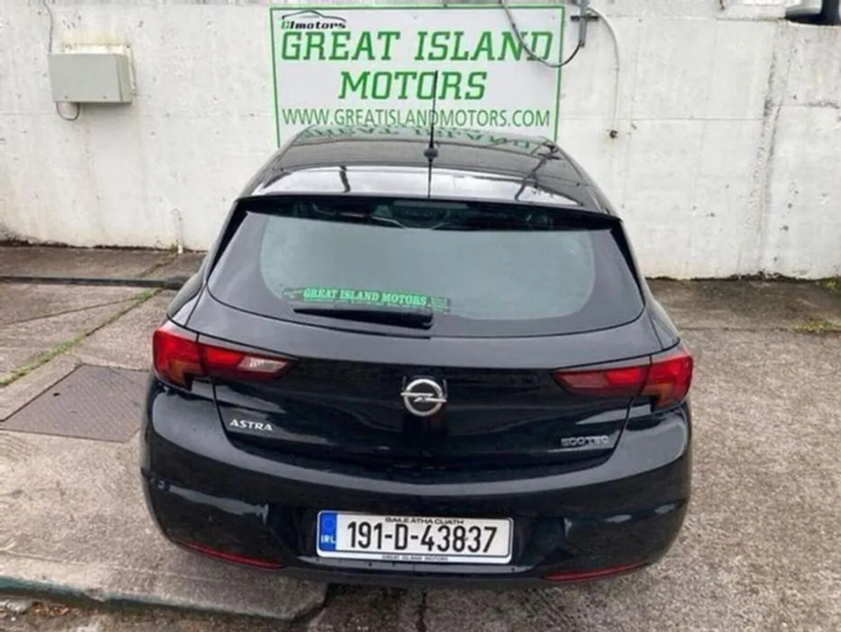 Opel Astra 1.0 S Hatchback Petrol Manual (105bhp) - Image 6