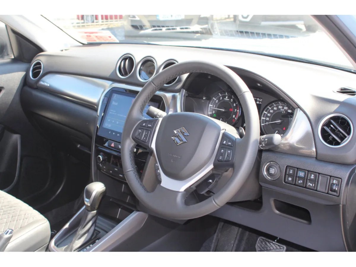 Suzuki Vitara 1.5 Hybrid Ultra 4WD Auto *0% Financ - Image 3