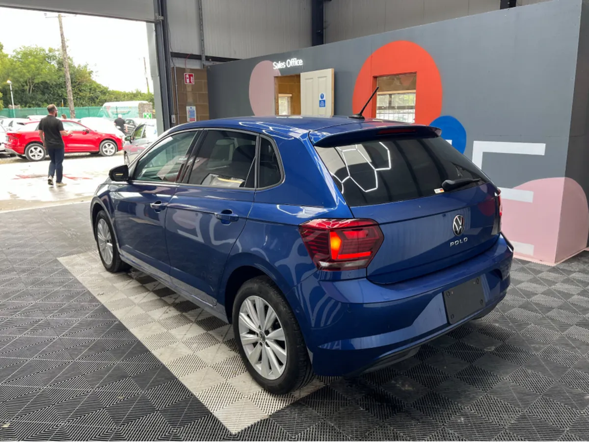 Volkswagen Polo 1.0 TSI HIGH LINE / 24k KMs / REVE - Image 4