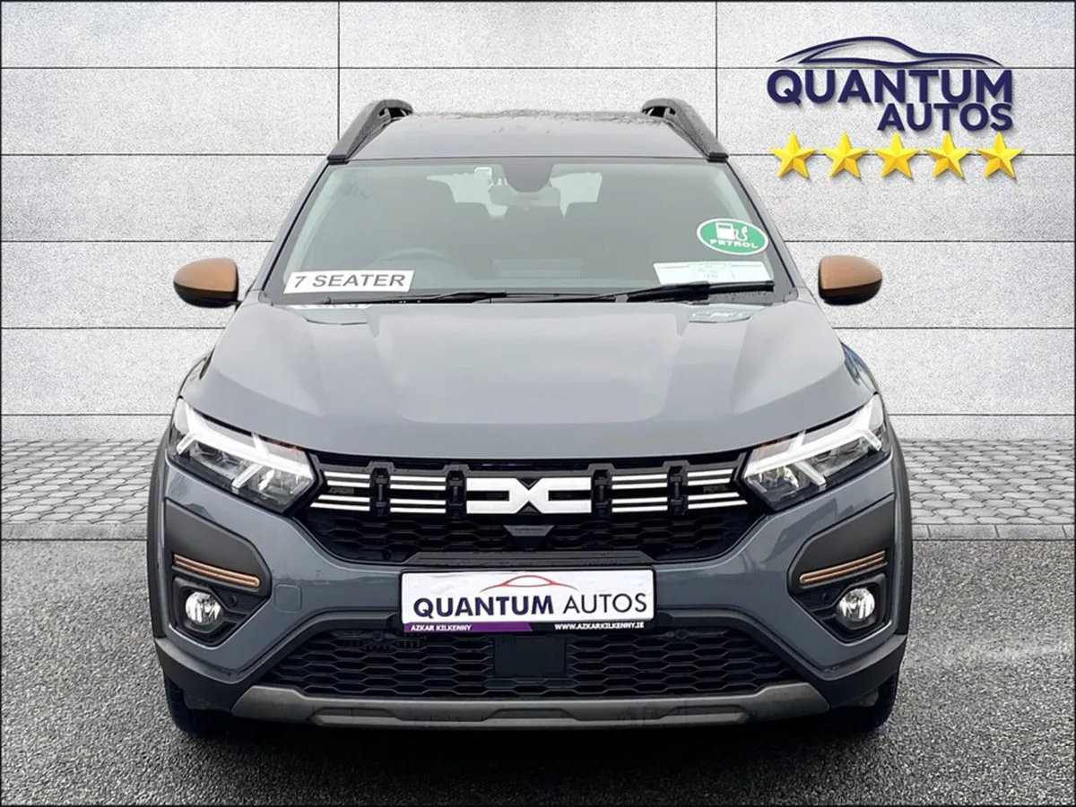 Dacia Jogger 2024 EXTREME 1.0 7 SEATER €117 PW WIT - Image 3