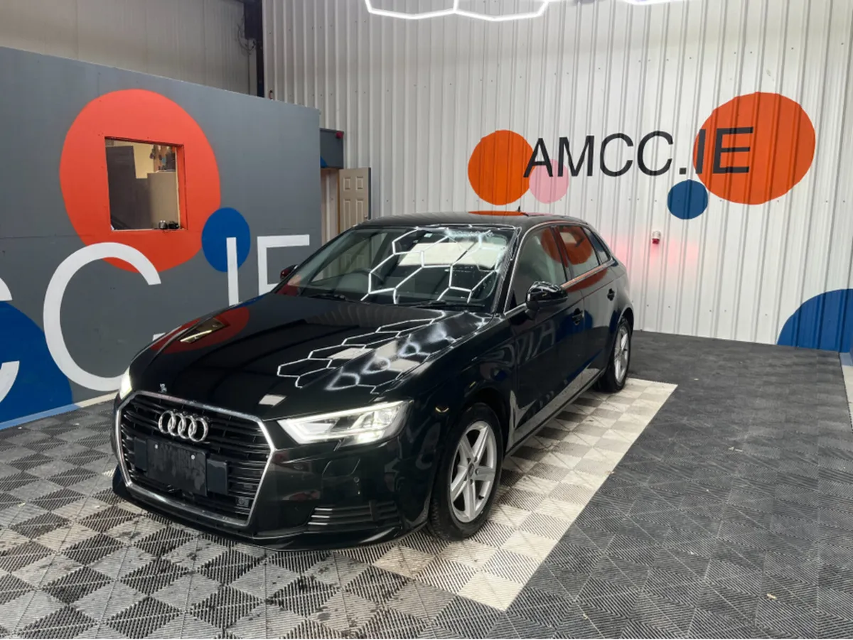 Audi A3 1.4 TFSI SPORT / 57k KMs  / REVERSE CAMERA - Image 3