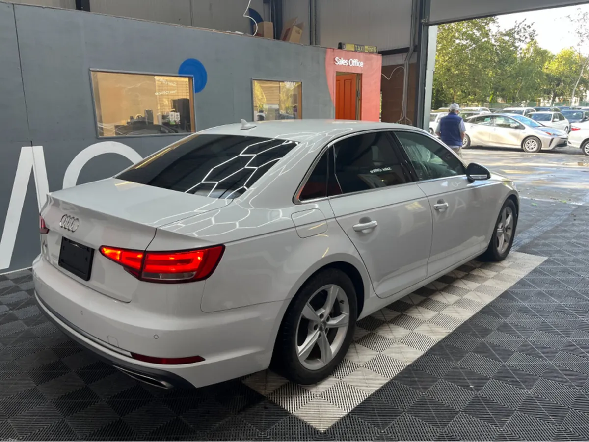Audi A4 AUDI A4 AUTOMATIC 1.4 TFSI SPORT / 44k KMs - Image 6