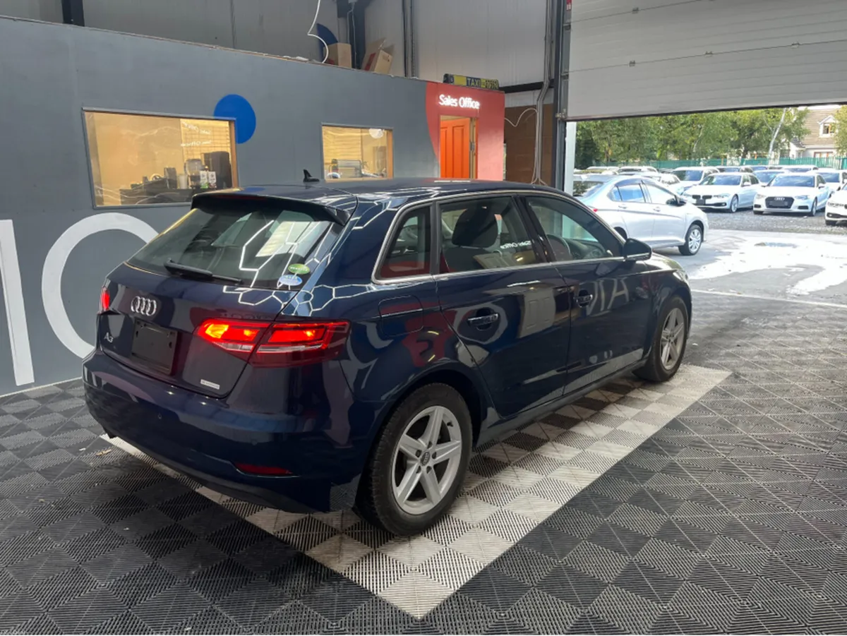 Audi A3 AUDI A3 AUTOAMTIC 1.4 TFSI  / 34k KMs / RE - Image 6