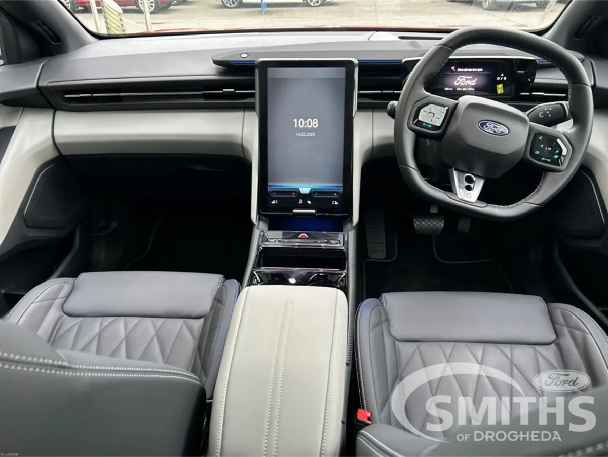 Ford Capri PREMIUM RWD 77kWh - Image 2