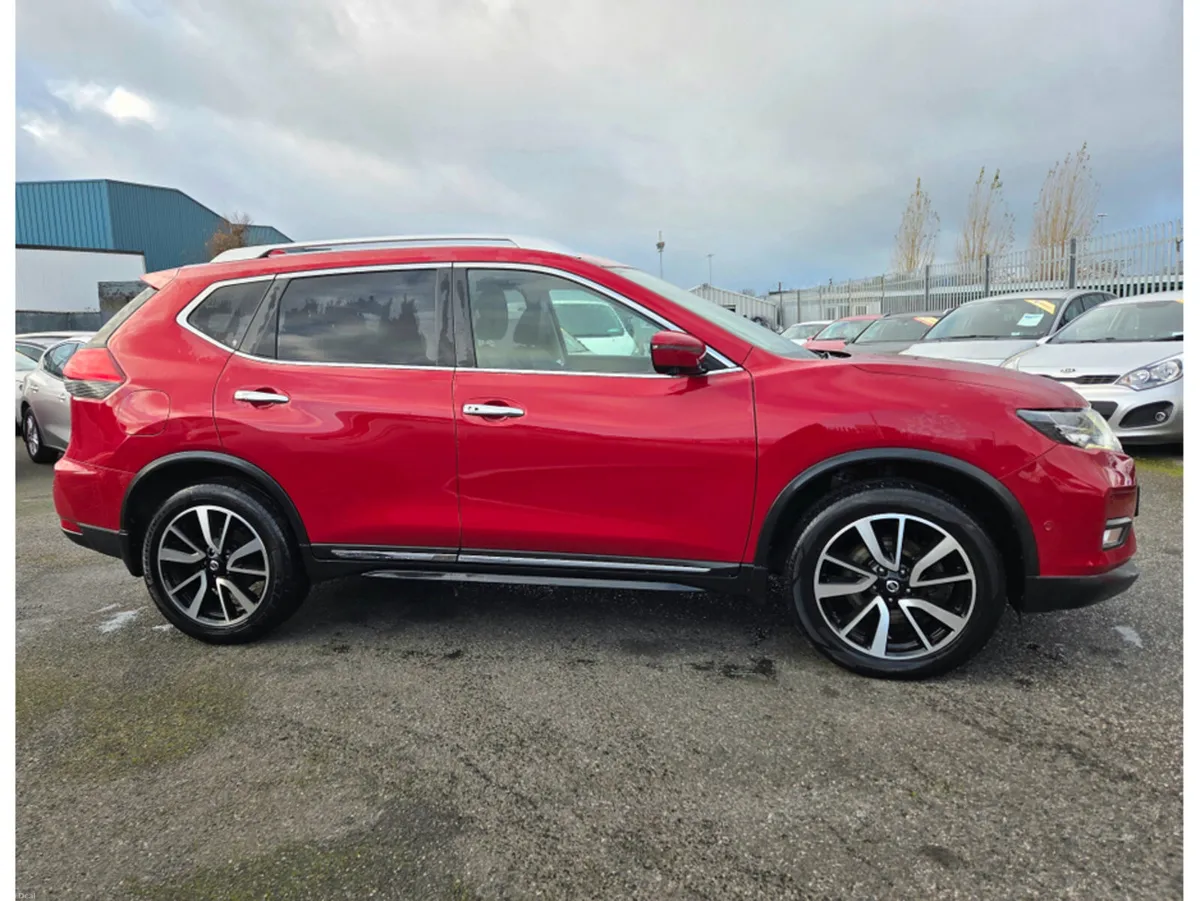 Nissan X-Trail 1.7 DSL SVE 7 SEATER ** HUGE SPEC - Image 6