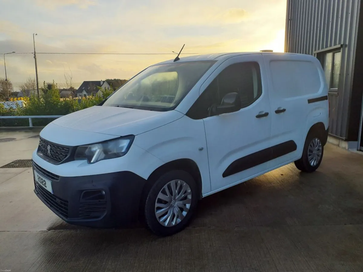 Peugeot Partner BLUEHDI PROFESSIONAL PREMIUM L1 - Image 3