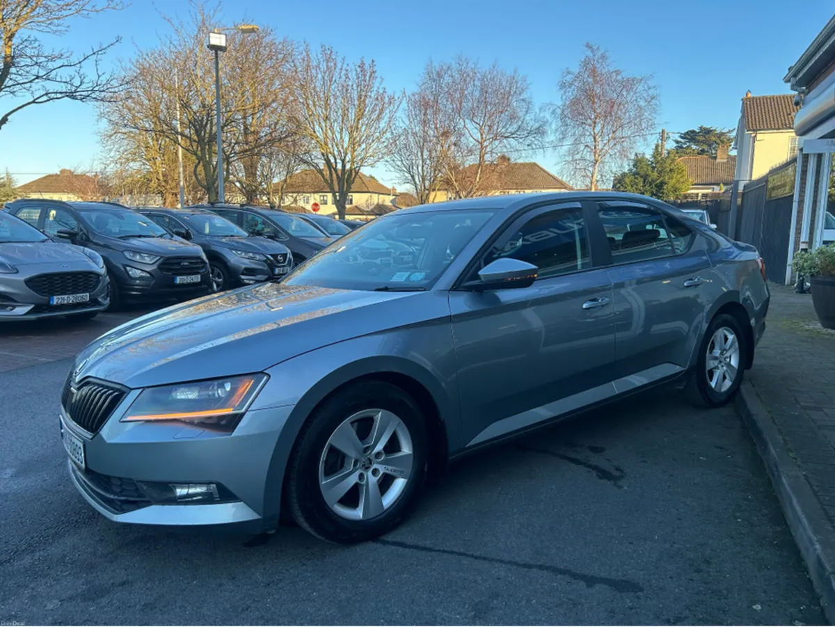 Skoda Superb AMBITION 2.0 TDI 150BHP 4DR Nct & Tax - Image 4