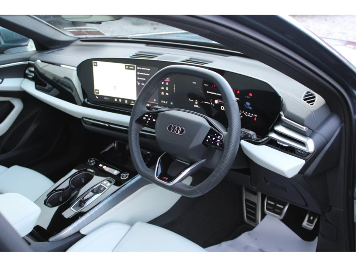 Audi A5 2.0 S LINE TFSI Estate 150 - Image 2