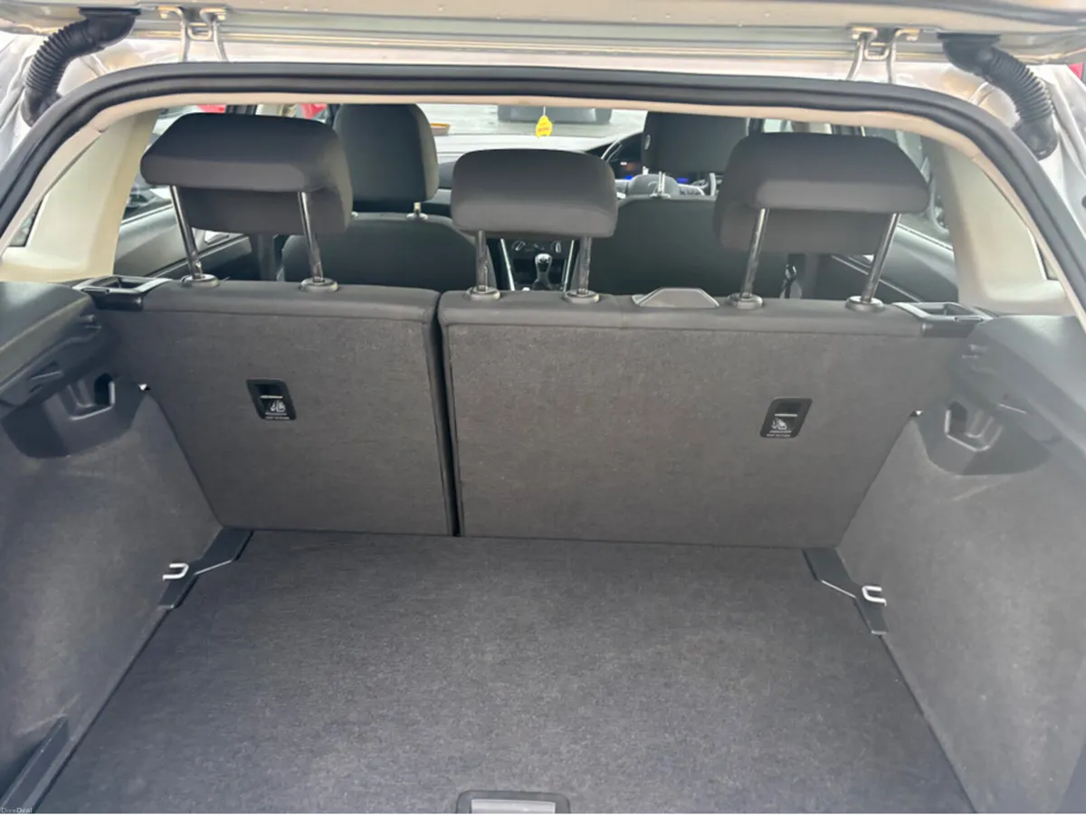 Volkswagen Polo LIFE 1.0 TSI 95BHP MANUAL 5SPEED 5 - Image 2