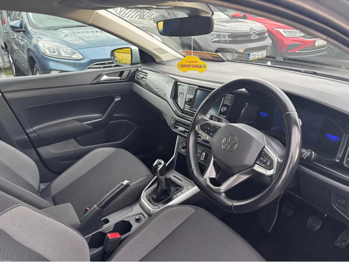 Volkswagen Polo LIFE 1.0 TSI 95BHP MANUAL 5SPEED 5 - Image 4