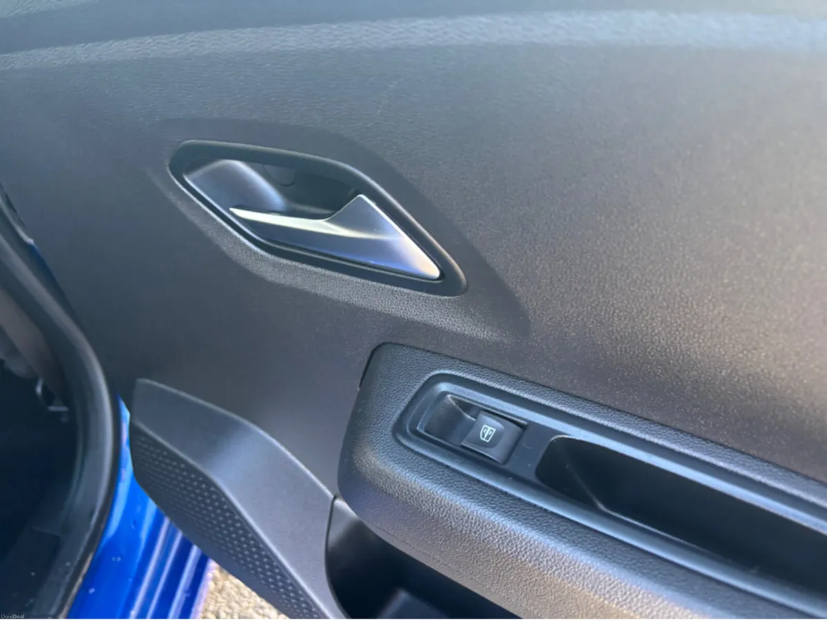 Dacia Sandero COMFORT TCE 90 MY21.5 5DR Finance Av - Image 4