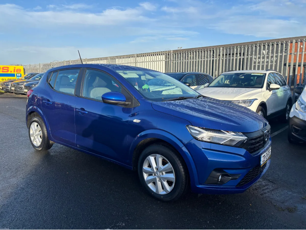 Dacia Sandero COMFORT TCE 90 MY21.5 5DR Finance Av - Image 1