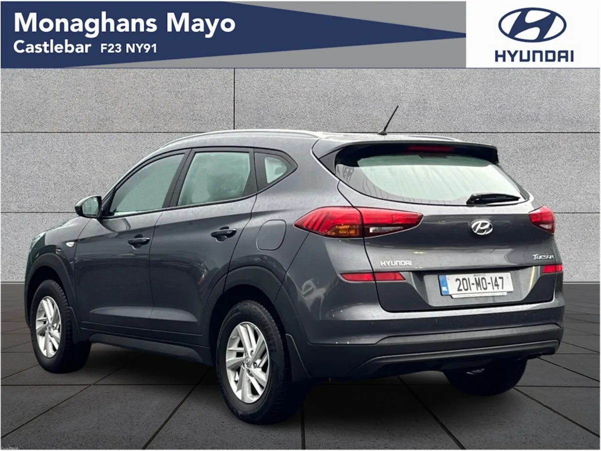 Hyundai Tucson COMFORT DIESEL 1.6 5DR - Image 3