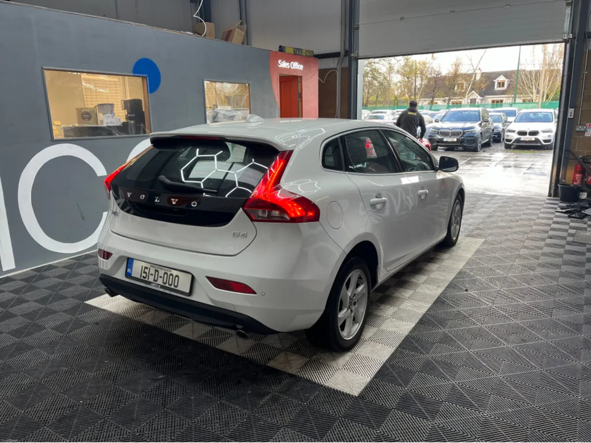Volvo V40 €14950! 2015 VOLVO V40 AUTOMATIC 2.0L DI - Image 2