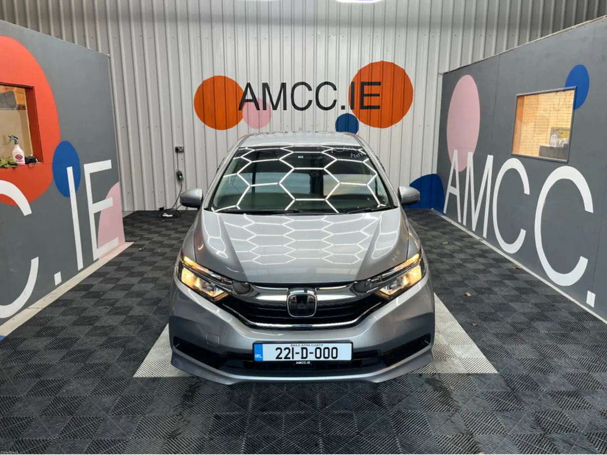 Honda Shuttle 2022 HONDA SHUTTLE 1.5L HYBRID / 66K - Image 6