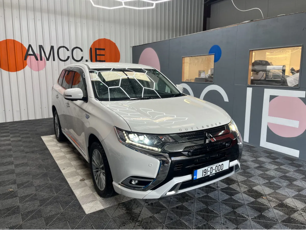 Mitsubishi Outlander 2019 MITSUBISHI OUTLANDER PHE - Image 1