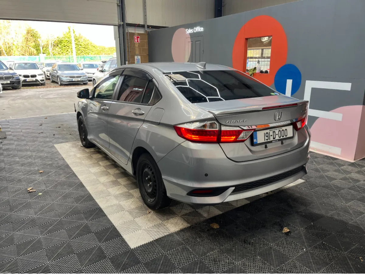 Honda Grace 2019 HONDA GRACE 1.5L HYBRID / 45K KMS - Image 4
