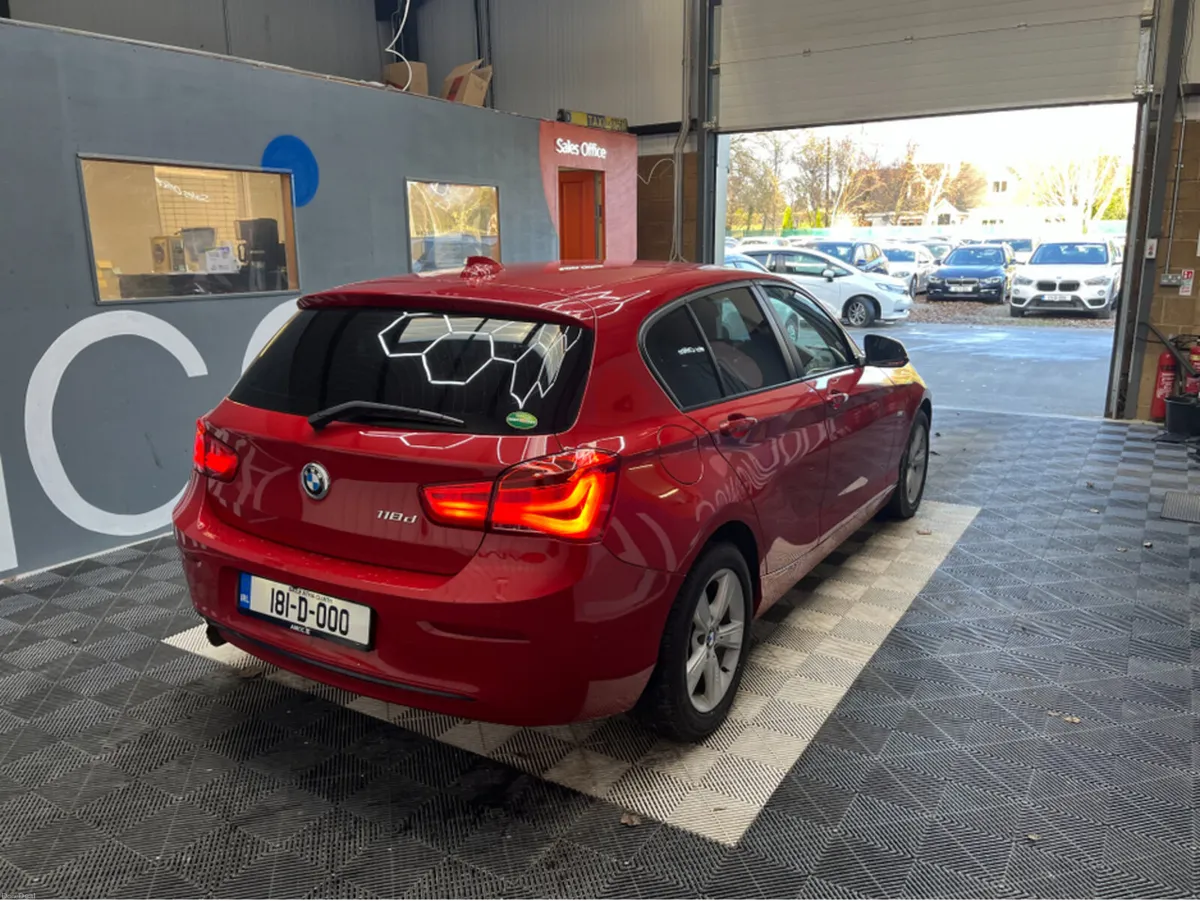 BMW 1-Series 2018 BMW 1 SERIES 118D SPORT 2.0L DIE - Image 2