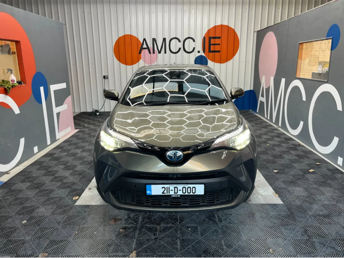 Toyota C-HR 2021 TOYOTA C-HR 1.8L HYBRID / 107K KM - Image 6