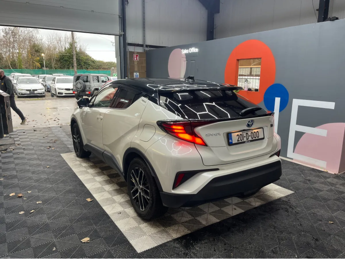 Toyota C-HR €23950 2020 TOYOTA C-HR 1.8L HYBRID / - Image 4