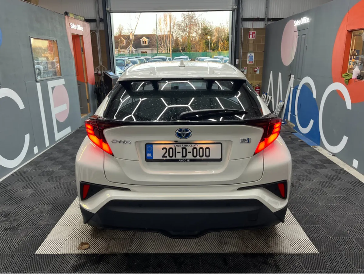 Toyota C-HR €22950! 2020 TOYOTA C-HR 1.8L HYBRID / - Image 3