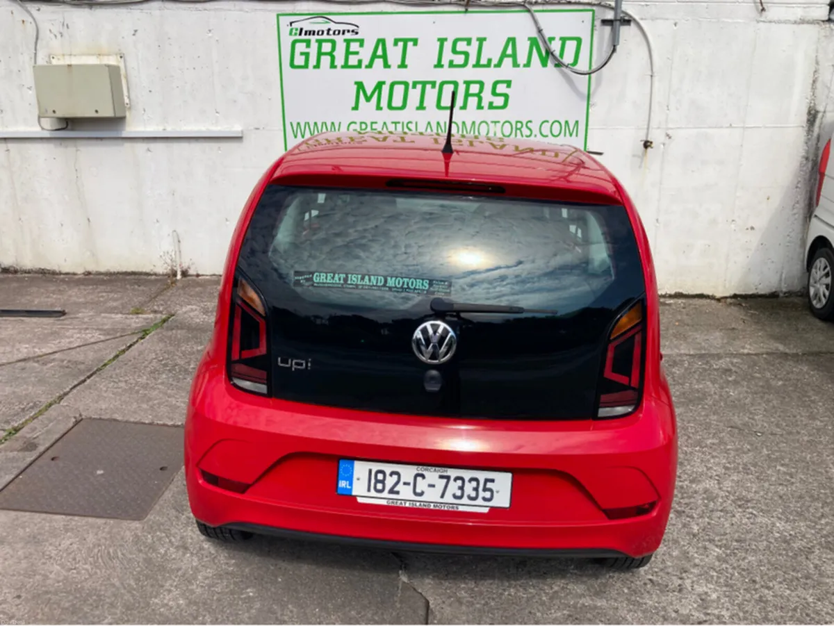 Volkswagen up! 1.0i Petrol Automatic 3DR - Image 5