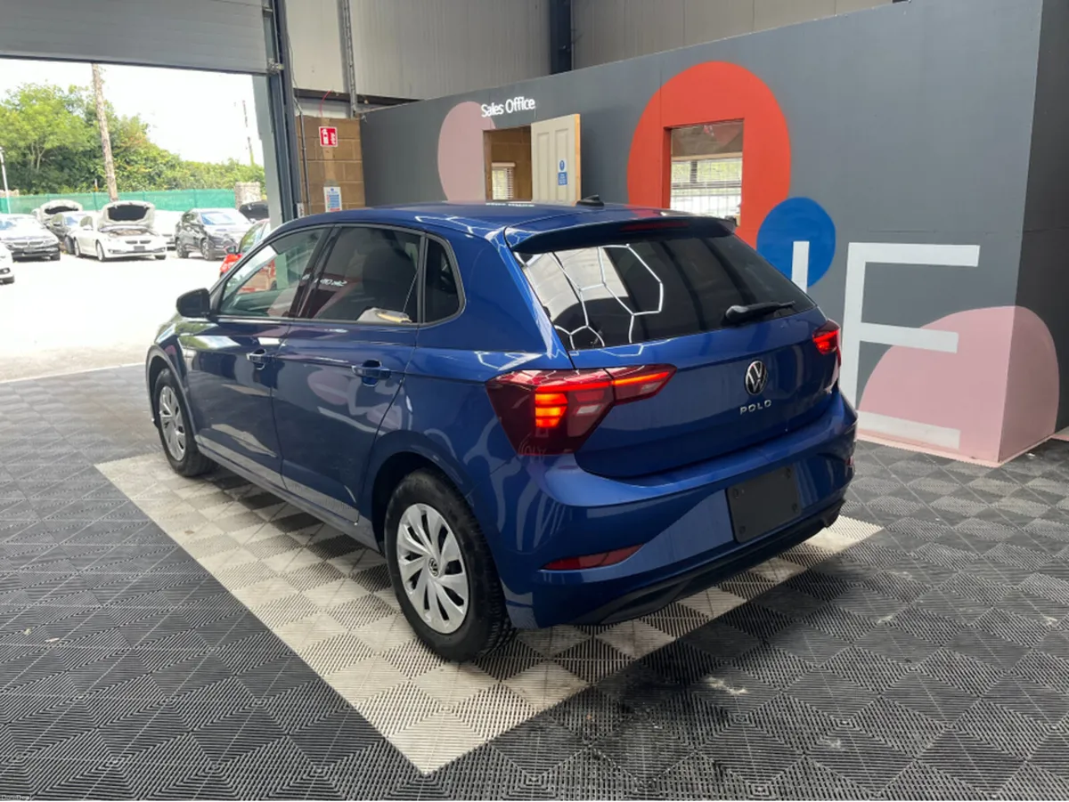 Volkswagen Polo POLO AUTOMATIC 1.0 TSI ACTIVE / 15 - Image 4