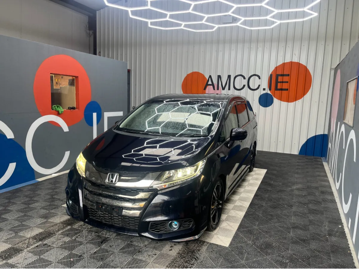 Honda Odyssey 2017 HONDA ODYSSEY 7 SEATER ABSOLUTE - Image 3