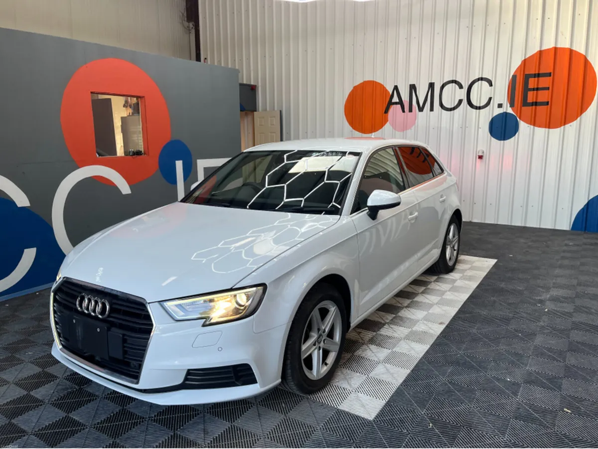 Audi A3 1.4 TFSI / 39k KMs / REVERSE CAMERA , ADAP - Image 3