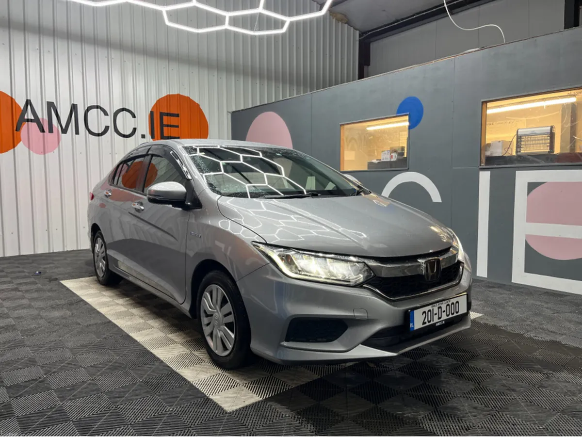 Honda Grace €16950! 2020 HONDA GRACE HYBRID LX SEN - Image 1