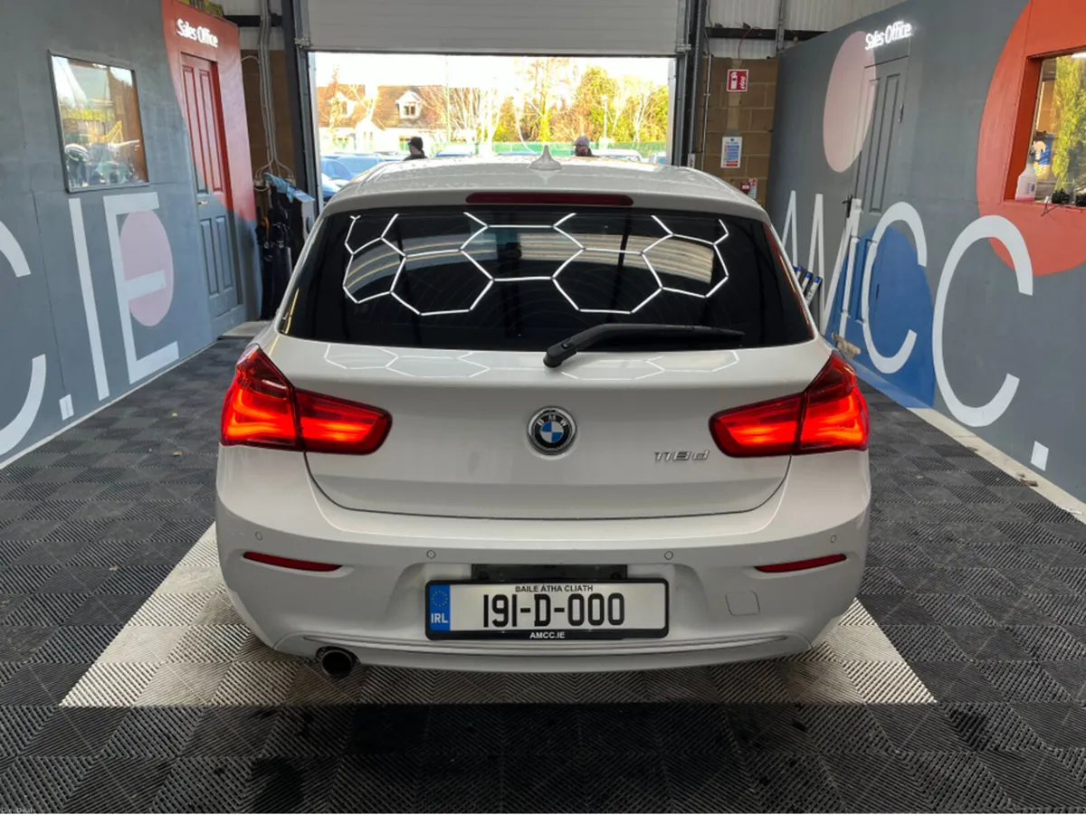 BMW 1-Series €18950! 2019 BMW 1 SERIES 118D AUTOMA - Image 3