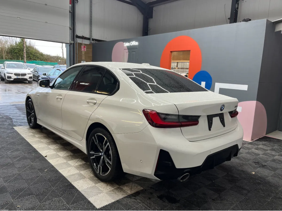 BMW 3-Series €45950! 2024 BMW 330E M SPORT 2.0 AUT - Image 4