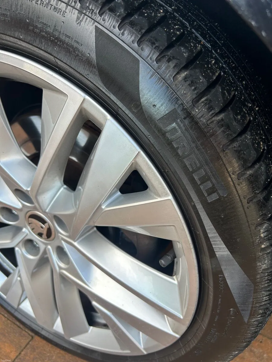 Skoda Superb 2019 Style 2.0 150bhp - Image 2