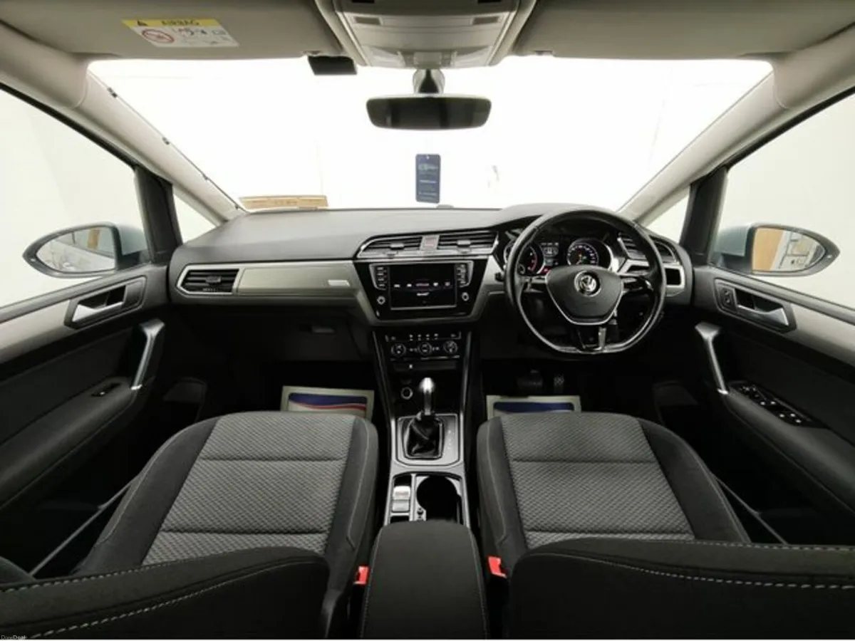 Volkswagen Touran 1.4 TSI 7 Seater Automatic - Image 4